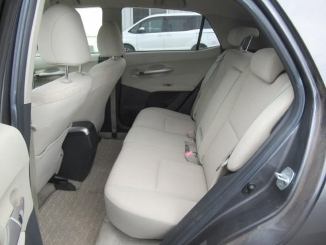 Toyota AURIS 2008-03 183082-7