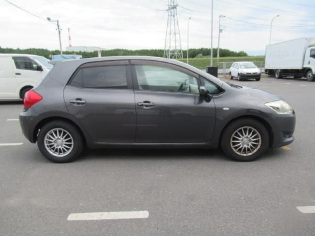 Toyota AURIS 2008-03 183082-3