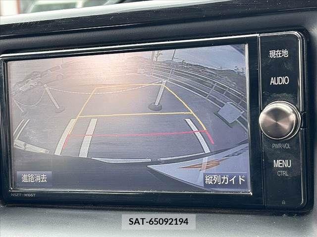 Toyota NOAH 2017-07 227948-3