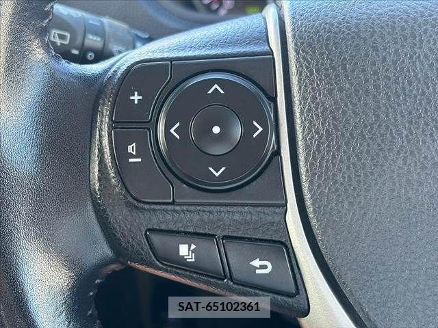 Toyota VOXY 2014-03 394987-21