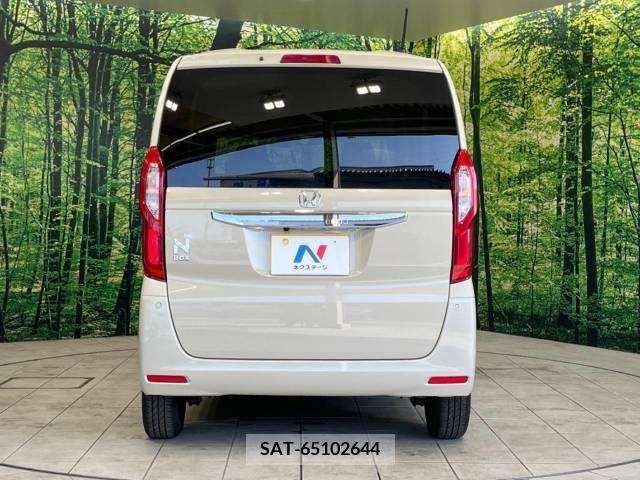 Honda N BOX 2018-02 307189-15