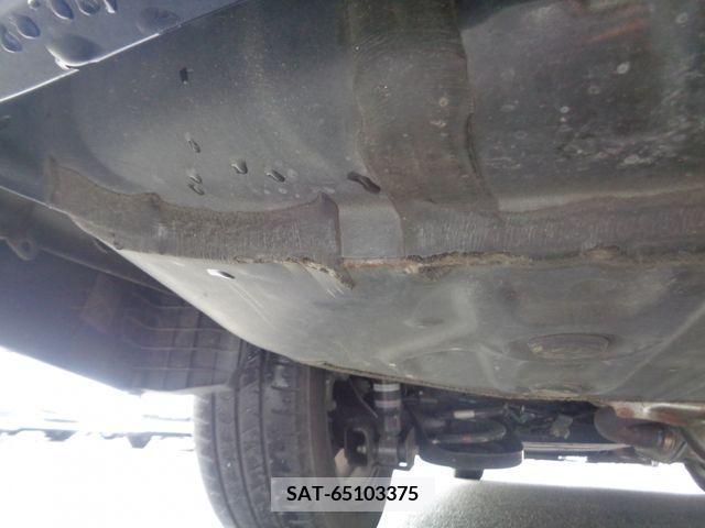 Toyota VOXY 2018-02 237301-9