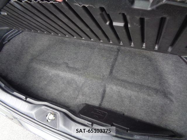 Toyota VOXY 2018-02 237301-12