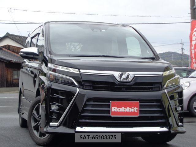 Toyota VOXY 2018-02 237301-0
