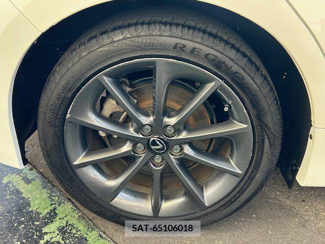 Lexus CT 2011-06 275574-16