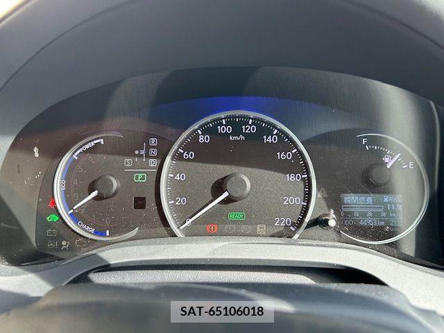 Lexus CT 2011-06 275574-7
