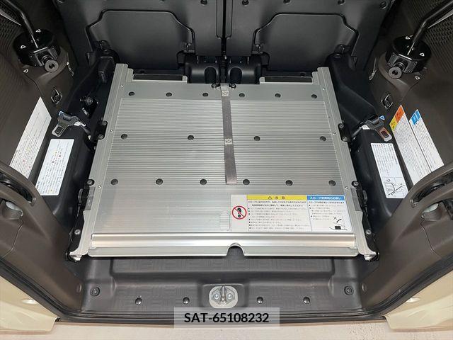 Honda N BOX 2021-02 227452-11