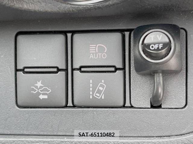 Toyota SIENTA 2016-08 255351-4