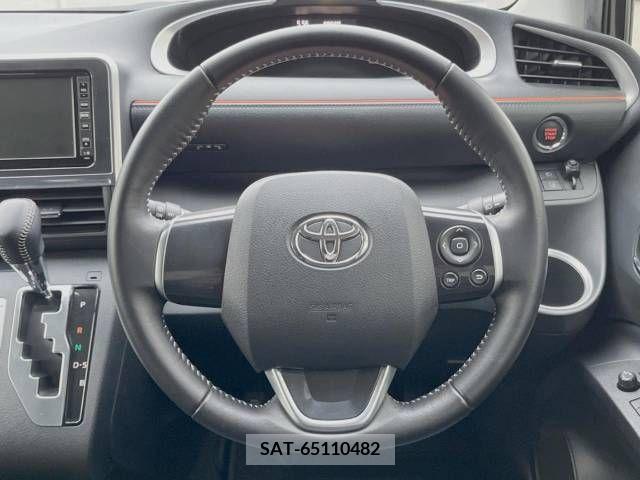Toyota SIENTA 2016-08 255351-13