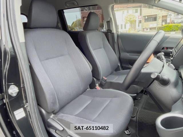 Toyota SIENTA 2016-08 255351-10