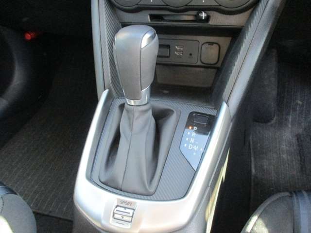 Mazda DEMIO 2015-01 11181-11