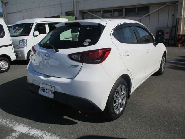 Mazda DEMIO 2015-01 11181-2