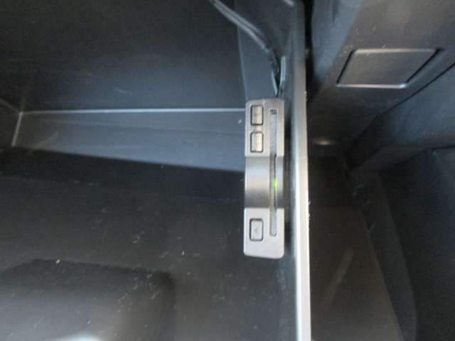 Mazda DEMIO 2015-01 11181-12