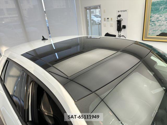 Audi Q2 2019-02 219369-10