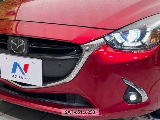 Mazda DEMIO 2018-05 344637-12