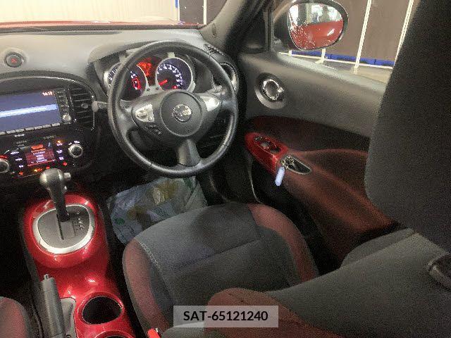 Nissan JUKE 2012-03 320481-13