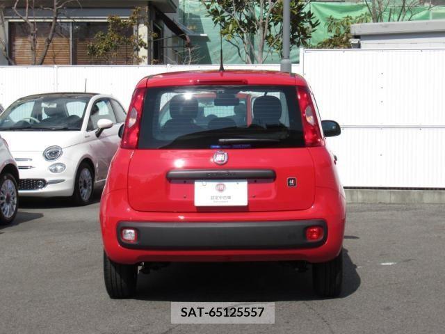 Fiat PANDA 2023-01 338387-5