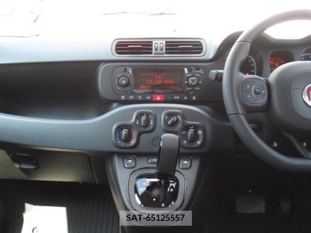 Fiat PANDA 2023-01 338387-17