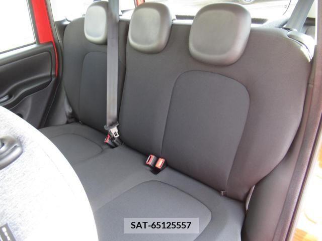 Fiat PANDA 2023-01 338387-16