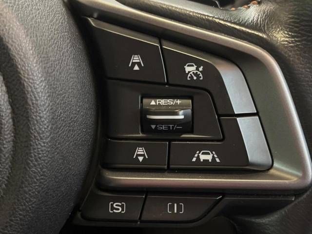 Subaru SUBARU 2018-02 8997-3