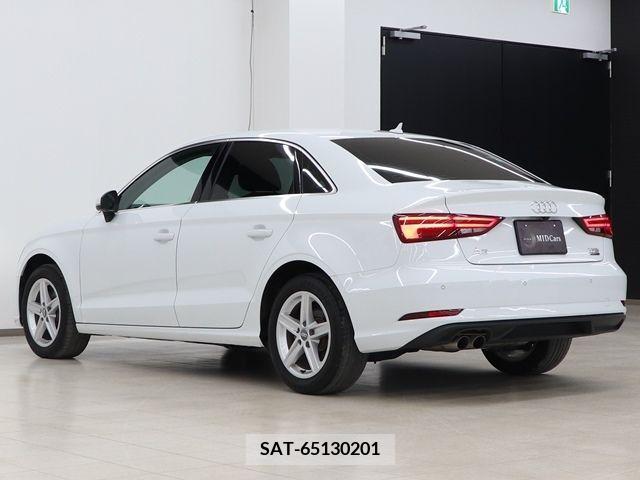 Audi A3 SEDAN 2018-07 255163-13