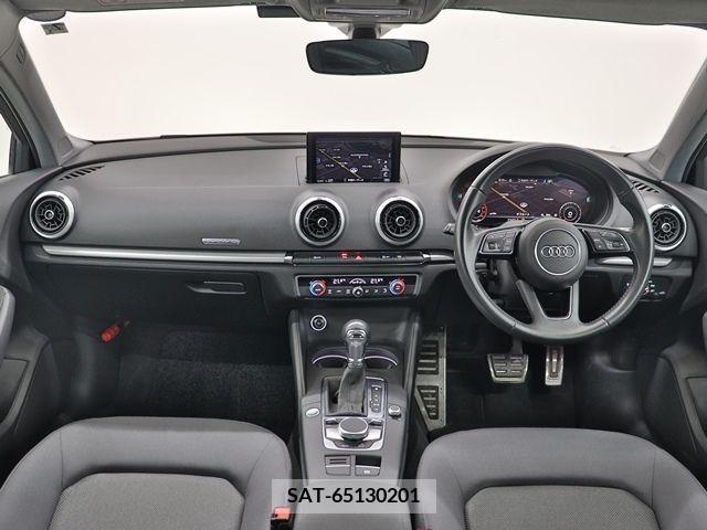 Audi A3 SEDAN 2018-07 255163-1