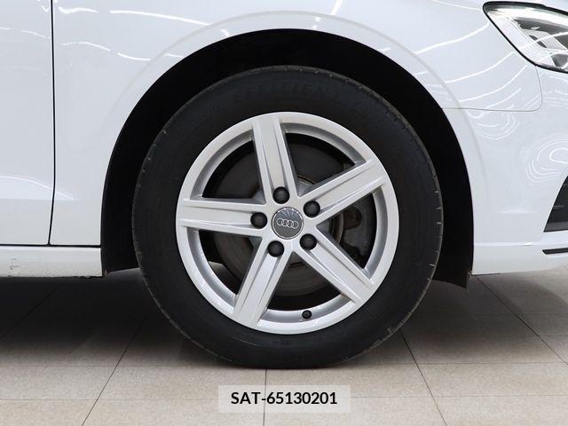Audi A3 SEDAN 2018-07 255163-3