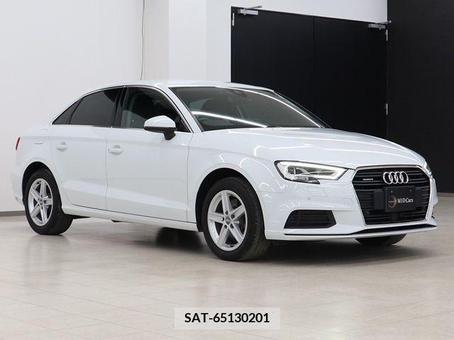 Audi A3 SEDAN 2018-07 255163-7