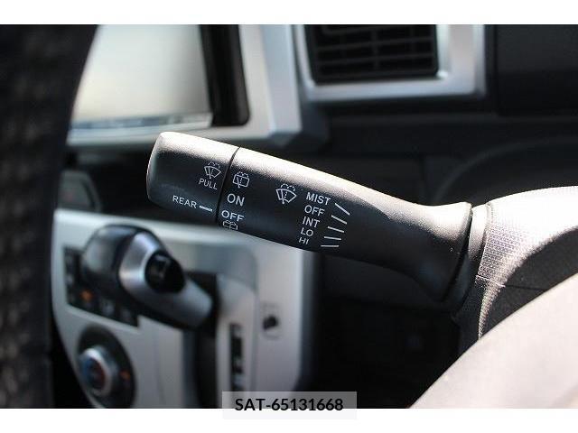 Daihatsu WAKE 2015-08 371064-4