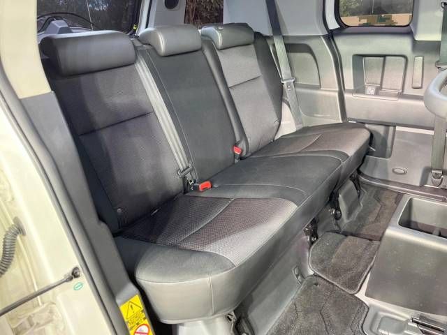Toyota FJ CRUISER 2012-07 187829-10