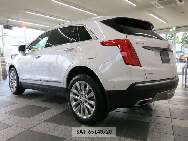 Cadillac XT5 2019-10 389844-14