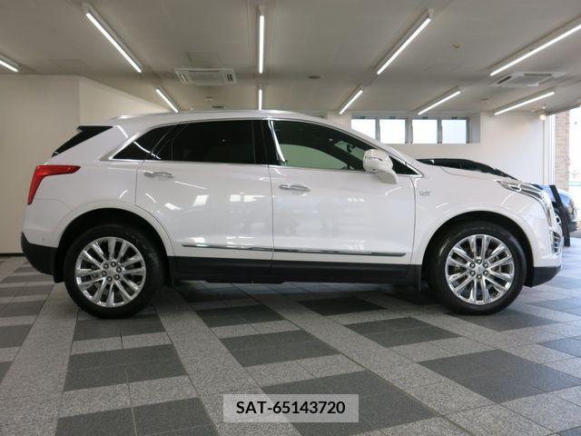 Cadillac XT5 2019-10 389844-11