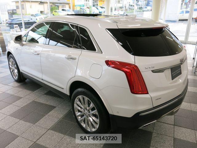 Cadillac XT5 2019-10 389844-13