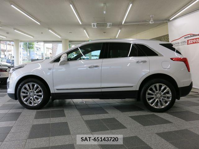 Cadillac XT5 2019-10 389844-10
