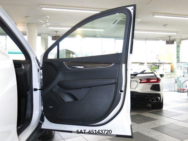 Cadillac XT5 2019-10 389844-29