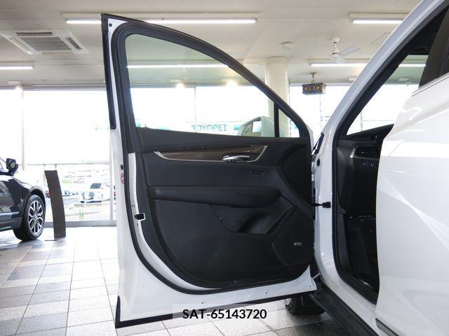 Cadillac XT5 2019-10 389844-22