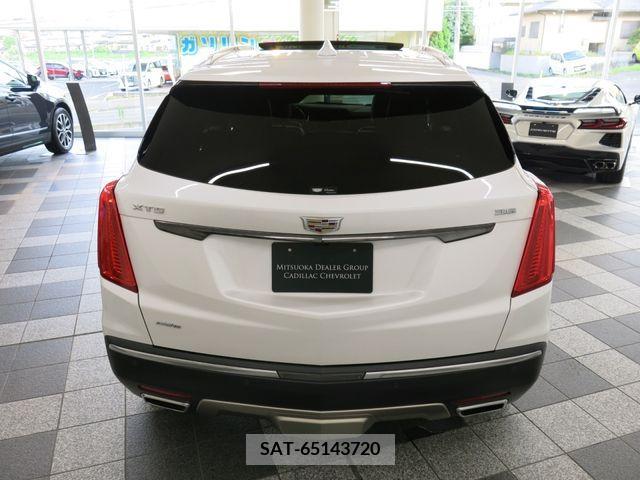 Cadillac XT5 2019-10 389844-12
