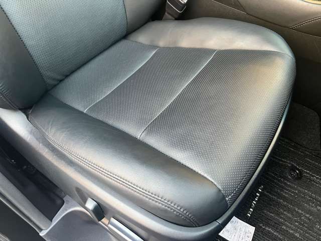 Toyota ALPHARD HYBRID 2018-02 27648-11