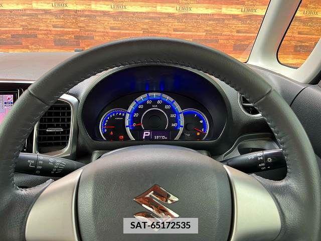 Suzuki SPACIA 2014-09 368636-7
