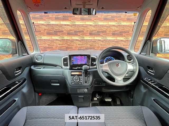 Suzuki SPACIA 2014-09 368636-1
