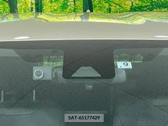 Toyota AQUA 2021-09 224398-2