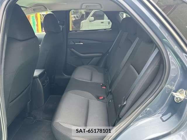 Mazda CX-30 2022-02 382734-5