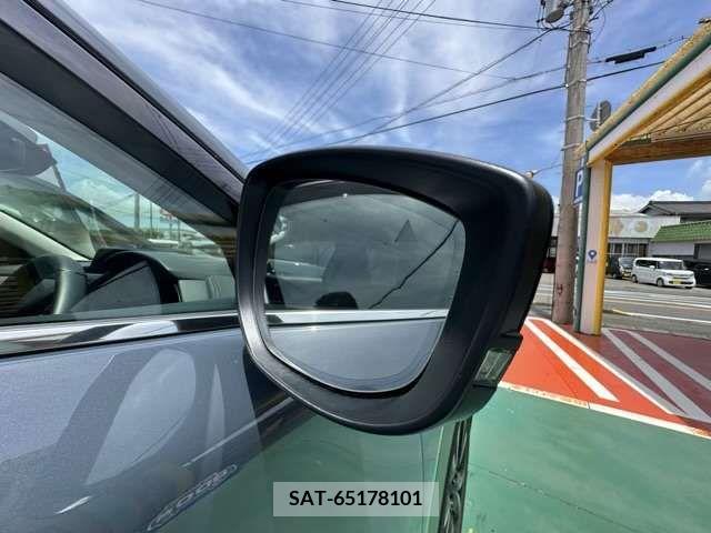 Mazda CX-30 2022-02 382734-13