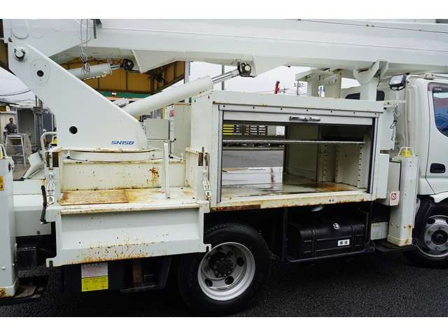 Hino DUTRO 2014-02 7685-13