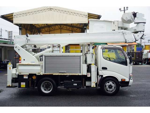 Hino DUTRO 2014-02 7685-3