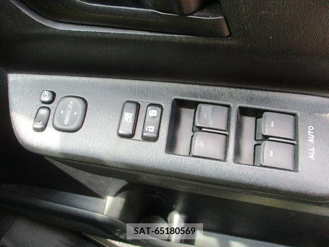 Toyota VOXY 2013-03 395027-13