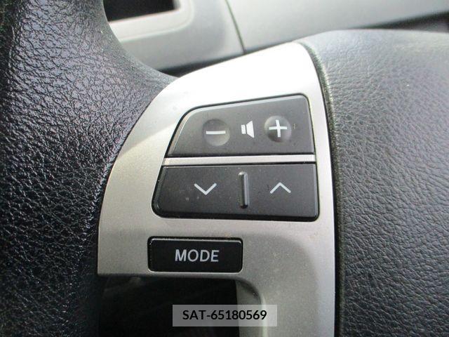 Toyota VOXY 2013-03 395027-7