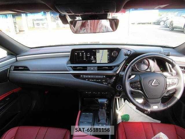 Lexus ES 2019-05 201163-1