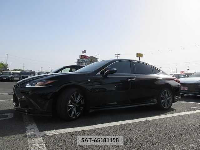 Lexus ES 2019-05 201163-16