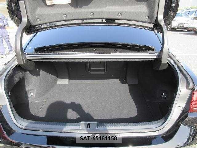 Lexus ES 2019-05 201163-12